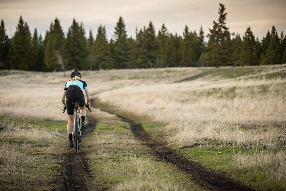 Shimano GRX ST-RX810+BR-RX810 11-speed Disc Brake Rear Gear Shift Lever 2 X 11-speed | Bike-Discount 2 Shimano GRX ST-RX810+BR-RX810 11-speed Disc Brake Rear Gear Shift Lever 2 X 11-speed | Bike-Discount - Image 2